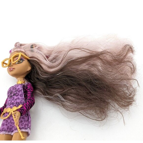 Monster High Clawdeen Wolf G3 Signature Boo Crew Crescent Cat  with Accessories - Picture 16 of 16